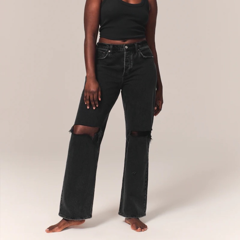 A&F Low Rise 90s Baggy Jean